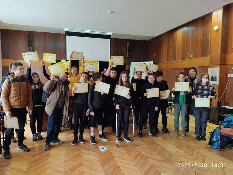 U4ili6no_sastezanie_Spelling_Bee_Ob6ta